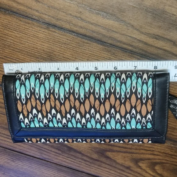 Vera Bradley Sierra Stream Magnetic Wallet Clutch Trifold - Picture 14 of 16